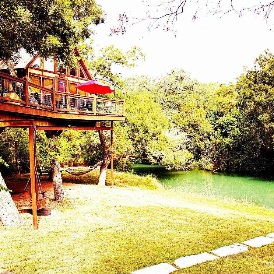 Geronimo Creek Retreat- Treehouse Cabin Laughing Water Villa Seguin Exteriör bild